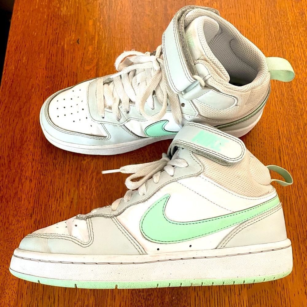 Nike Mid mint and white shoes